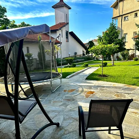 Apartment Elvira Chernomorets