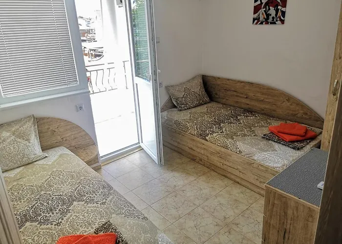 Elvira * Chernomorets